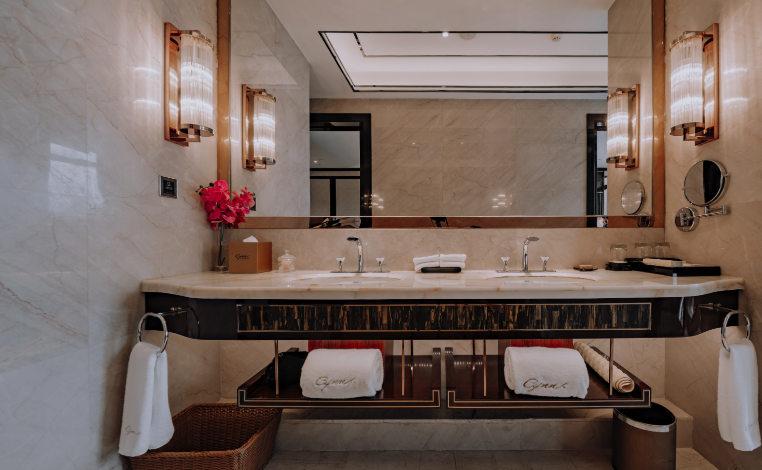 汉唐华韵家庭房