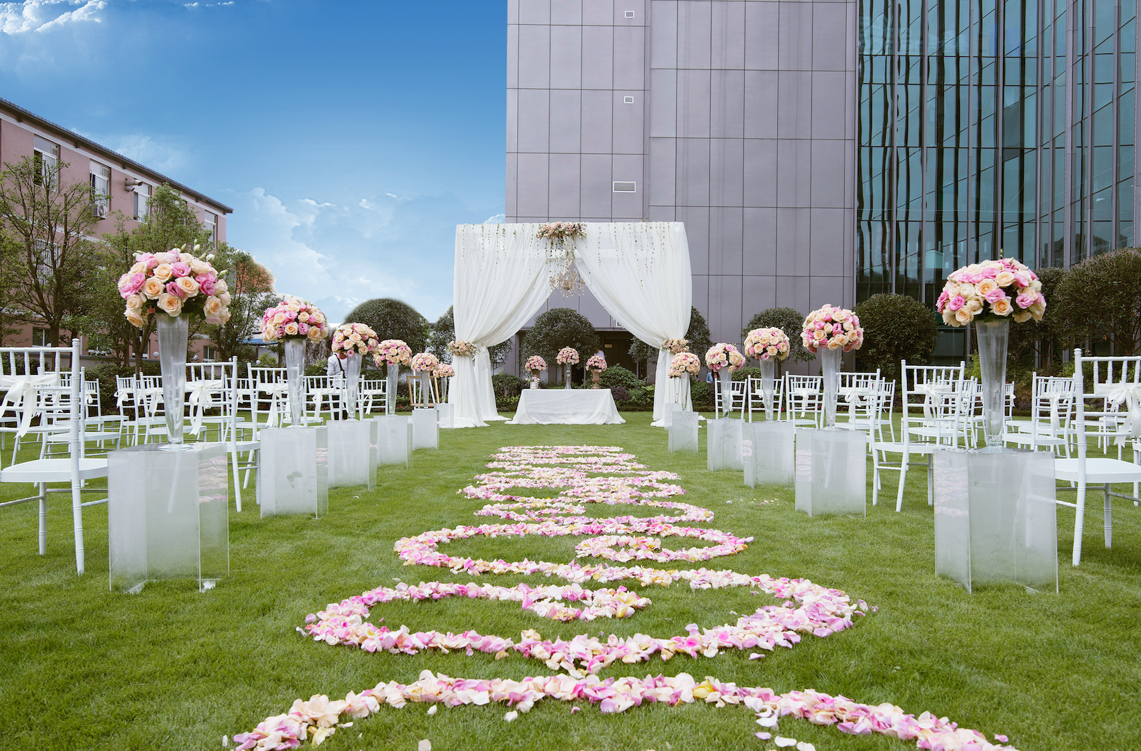 空中草坪婚礼广场