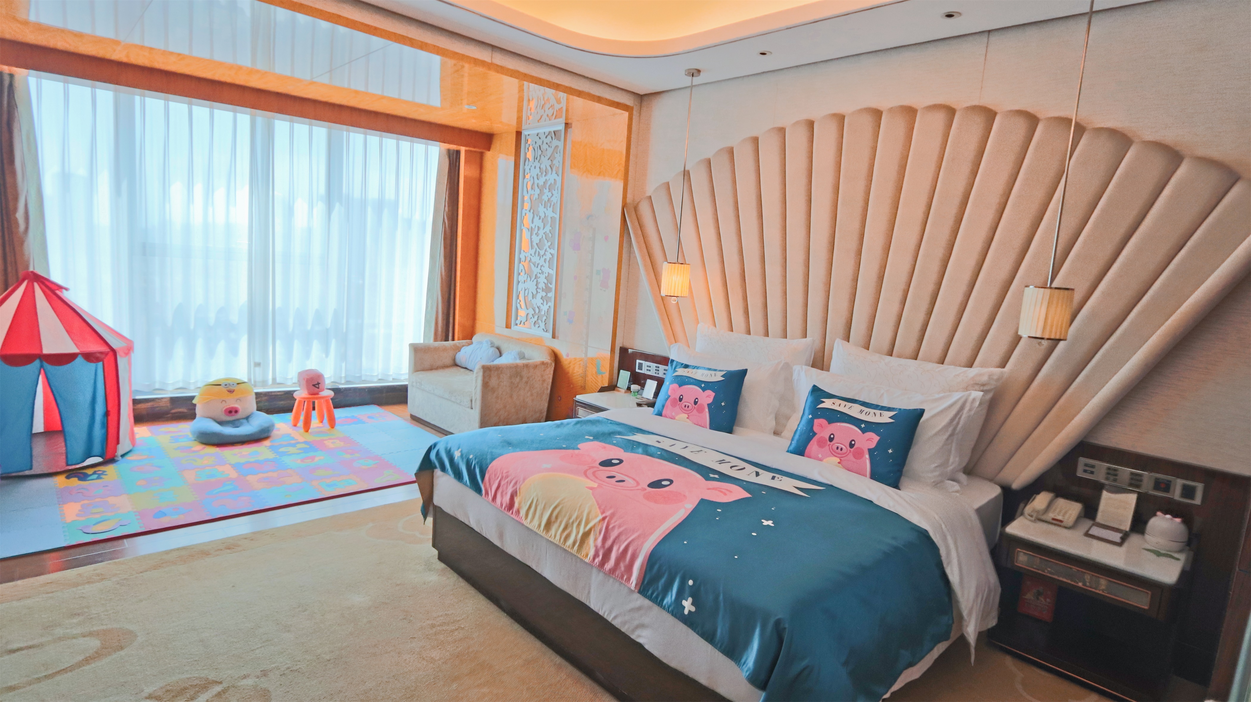 桃源亲子房-小猪佩奇
